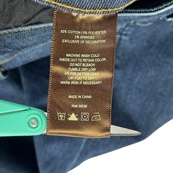 KUT FROM THE KLOTH FARRAH BABY BOOTCUT DENIM DARK WASH BLUE JEANS - Picture 14 of 15